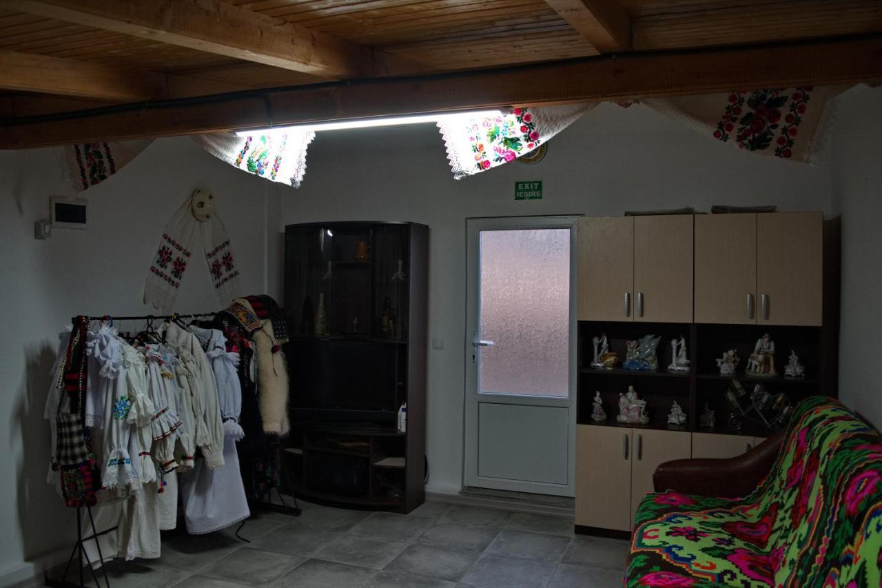 Apartamento La Dory Satu Sugatag Exterior foto